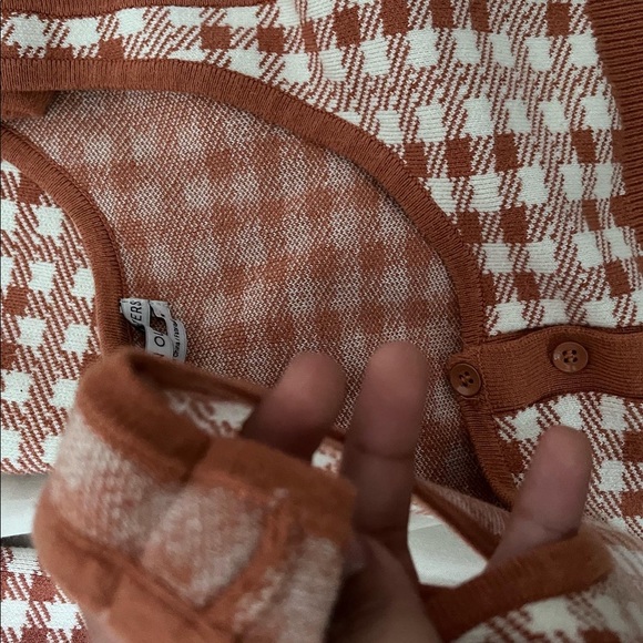 Matching top & sweater set - Picture 4 of 6